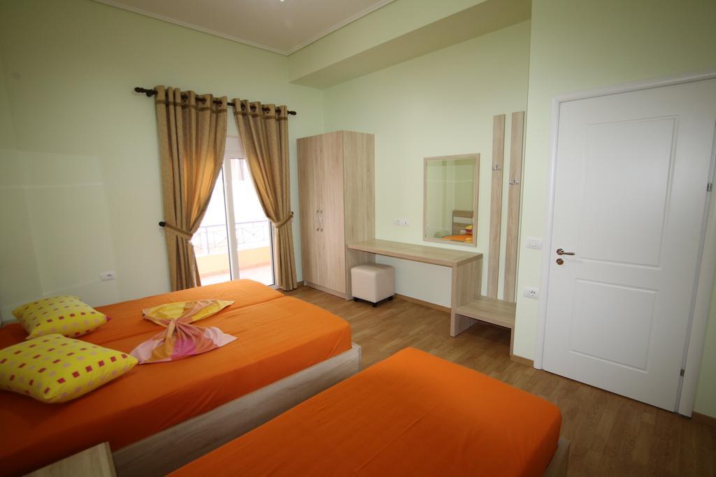 Apartment Eclipse Sarande Bagian luar foto