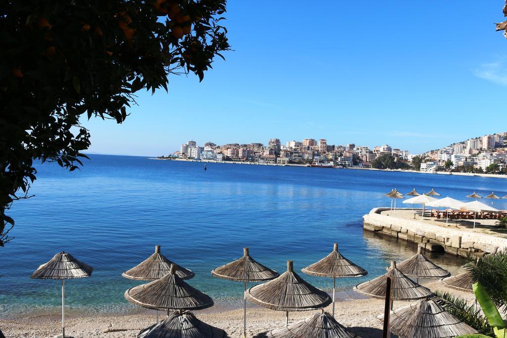Apartment Eclipse Sarande Bagian luar foto